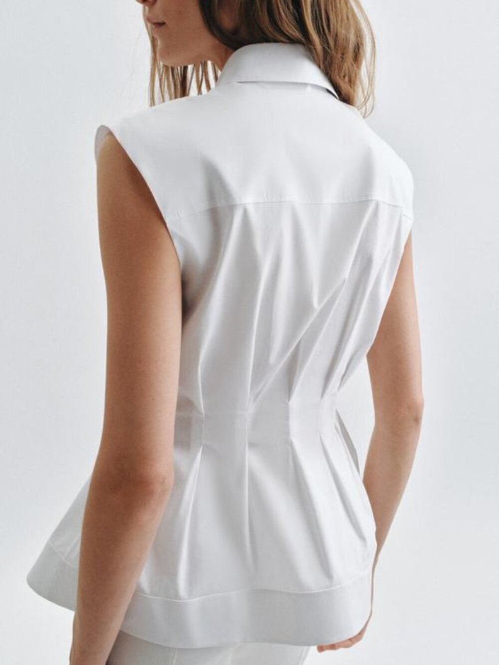 ZARA PLEATED SLEEVELESS SHIRT ZW COLLECTION - Picture 3 of 6